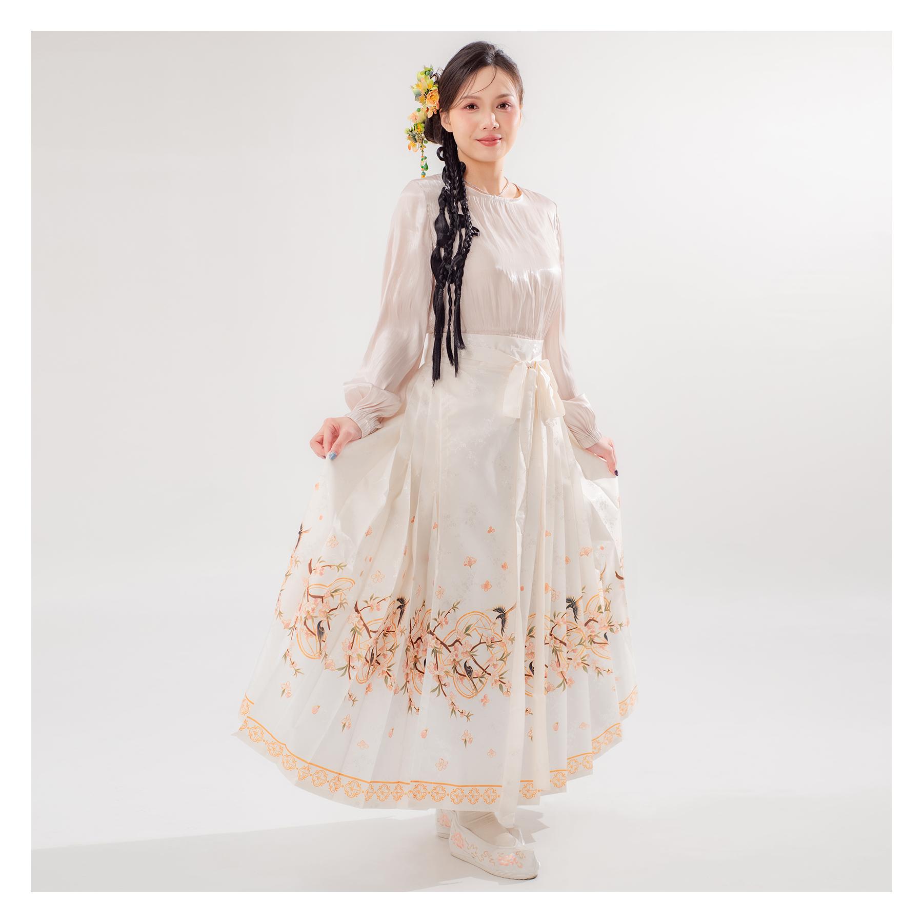 馬面裙,馬面裙租借,中式婚服,中式禮服,宋制婚服,復古婚禮造型,中式婚禮穿搭,中式拍照服,漢服婚禮,中式婚紗攝影,古風婚禮,馬面裙推薦