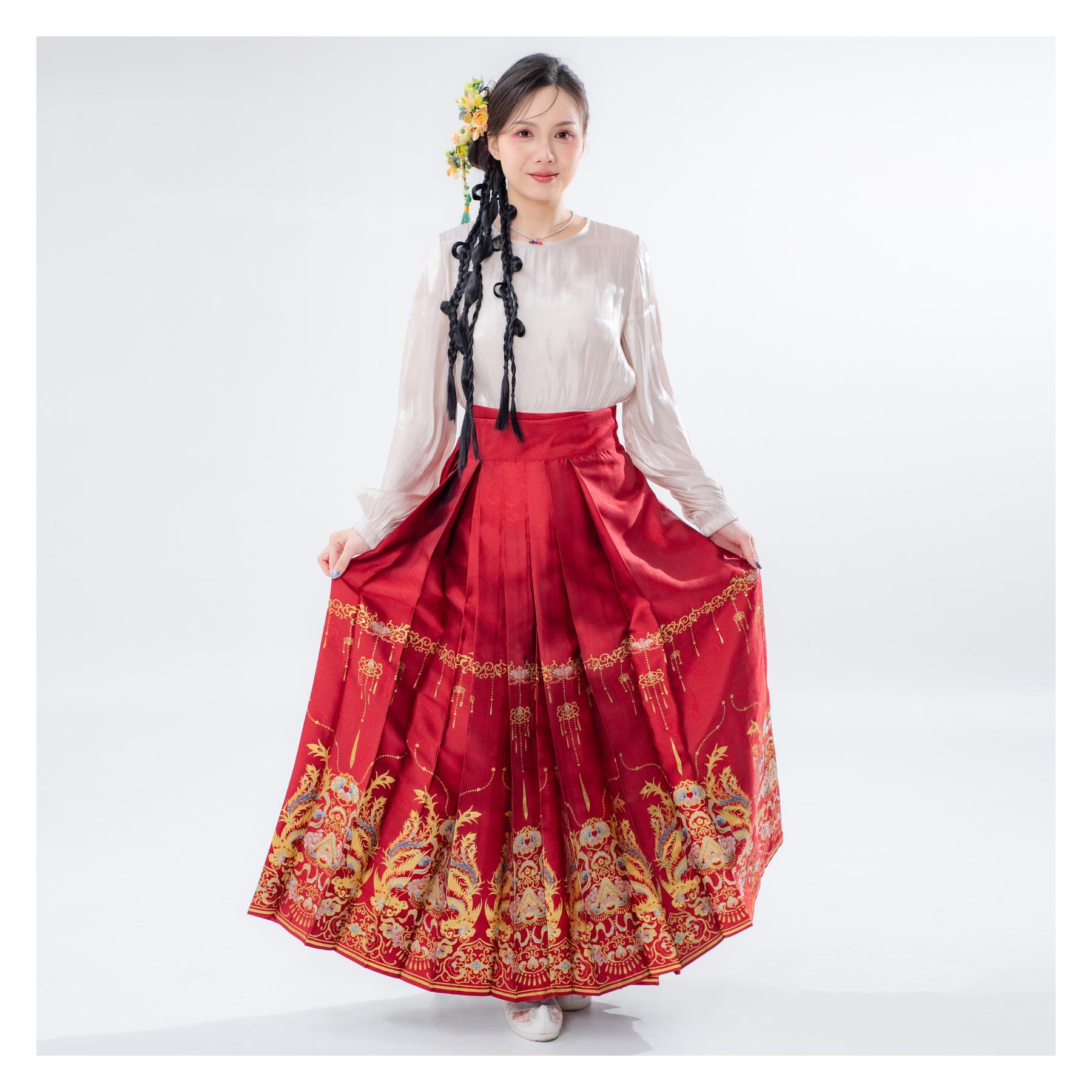 馬面裙,馬面裙租借,中式婚服,中式禮服,宋制婚服,復古婚禮造型,中式婚禮穿搭,中式拍照服,漢服婚禮,中式婚紗攝影,古風婚禮,馬面裙推薦