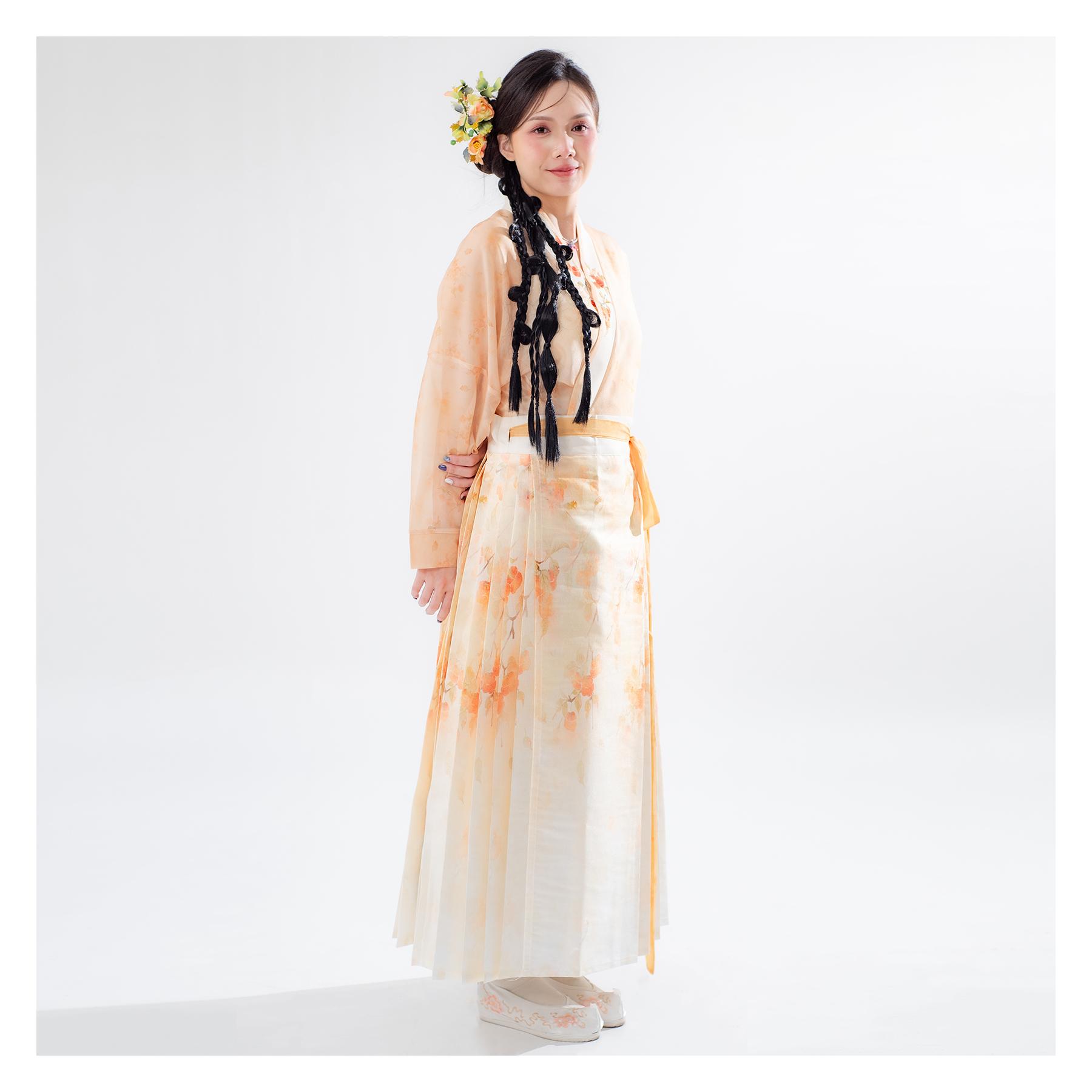 馬面裙,馬面裙租借,中式婚服,中式禮服,宋制婚服,復古婚禮造型,中式婚禮穿搭,中式拍照服,漢服婚禮,中式婚紗攝影,古風婚禮,馬面裙推薦