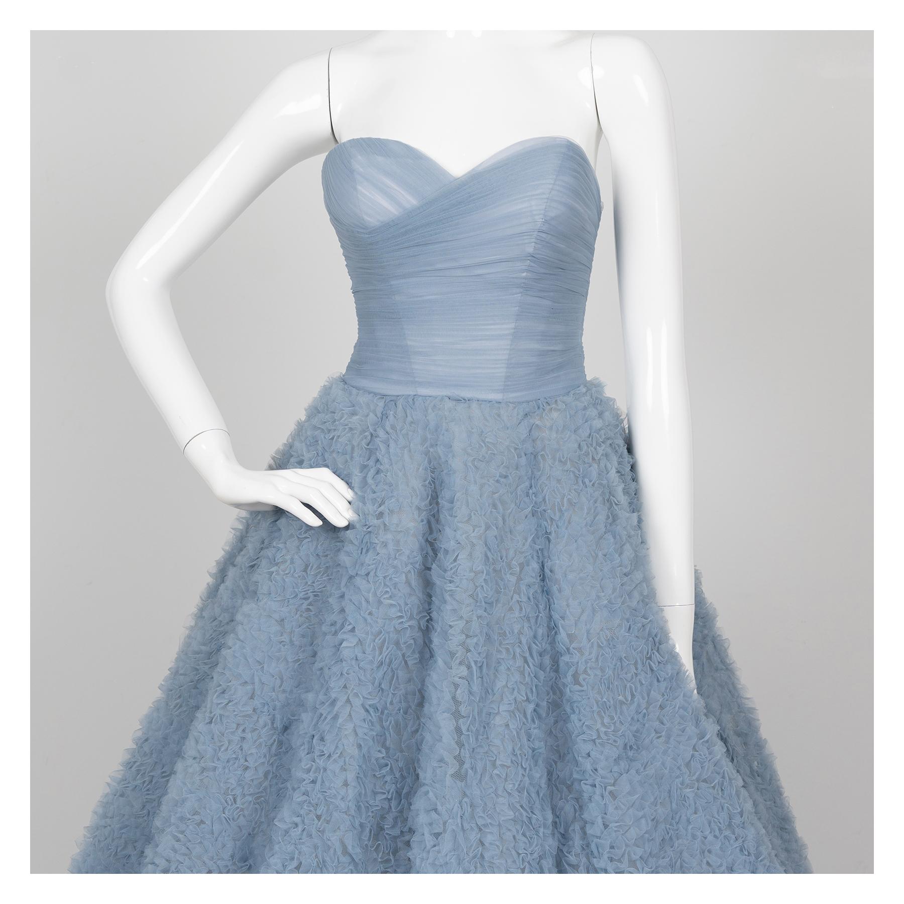 拍照禮服,宴客禮服,晚宴禮服,宴會禮服,禮服租借,禮服款式,晚禮服,禮服出租,禮服洋裝,禮服婚紗,禮服推薦