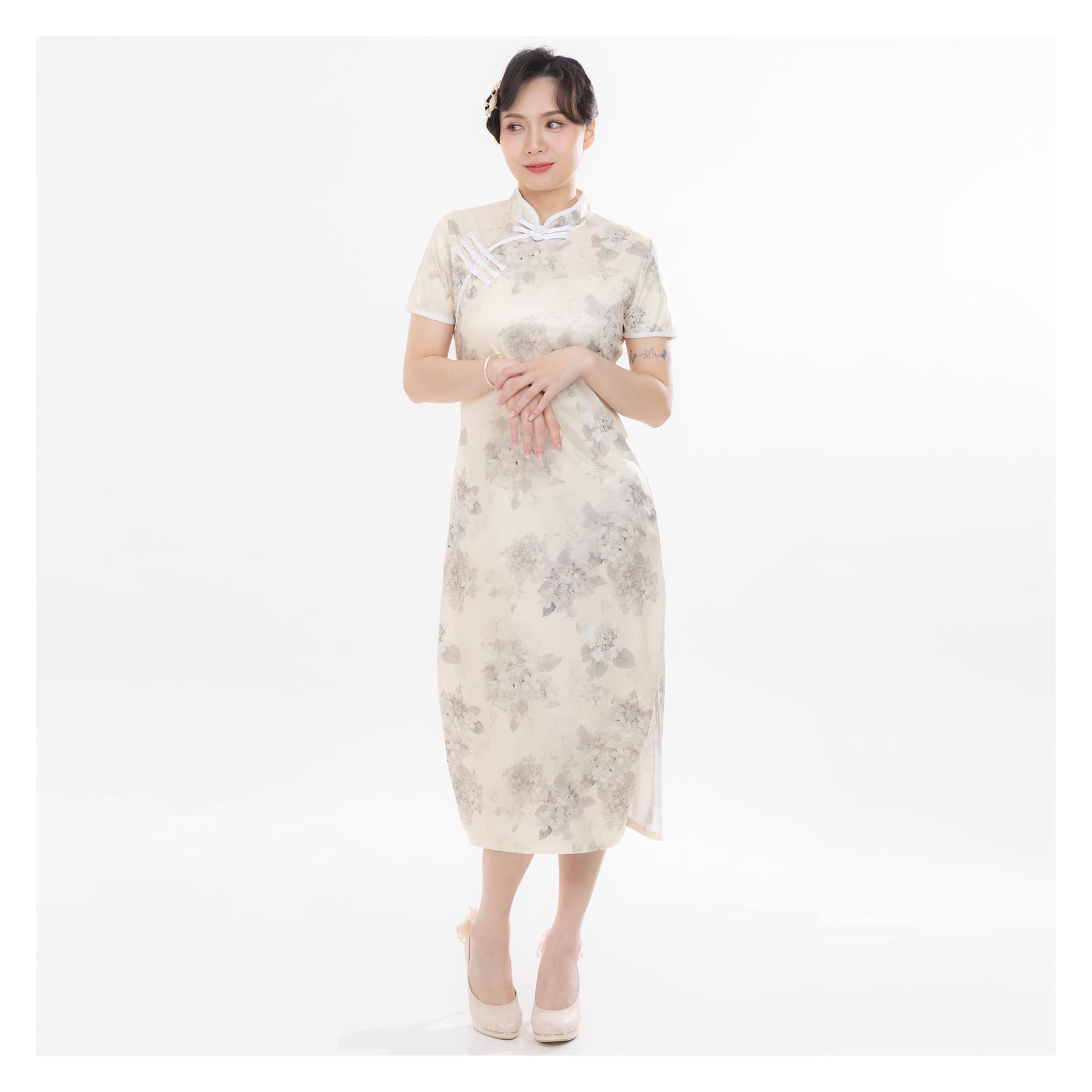 中式旗袍,新中式旗袍,改良式旗袍,新中式服裝,新中式洋裝,新中式衣服,中式旗袍婚紗,中式婚紗