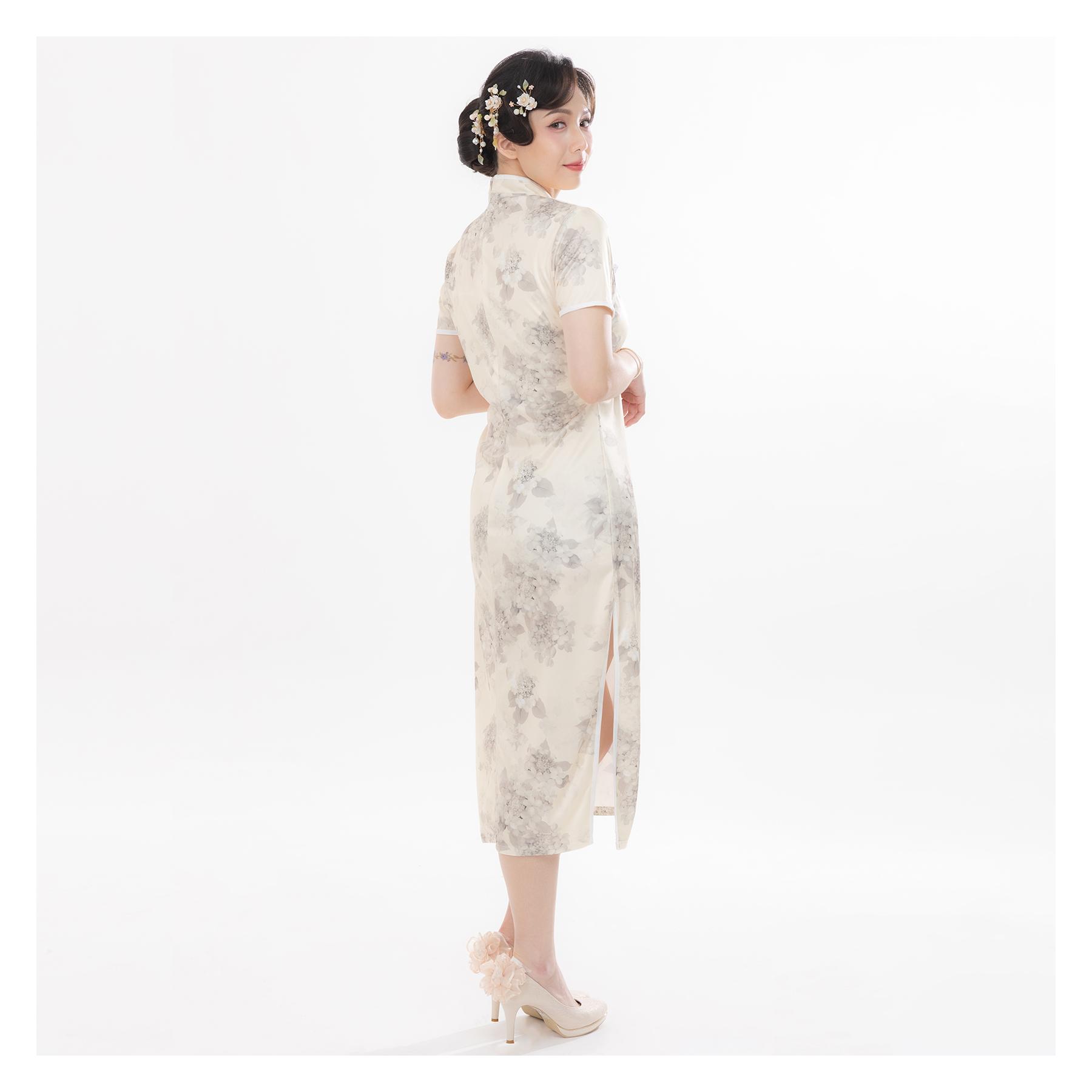 中式旗袍,新中式旗袍,改良式旗袍,新中式服裝,新中式洋裝,新中式衣服,中式旗袍婚紗,中式婚紗