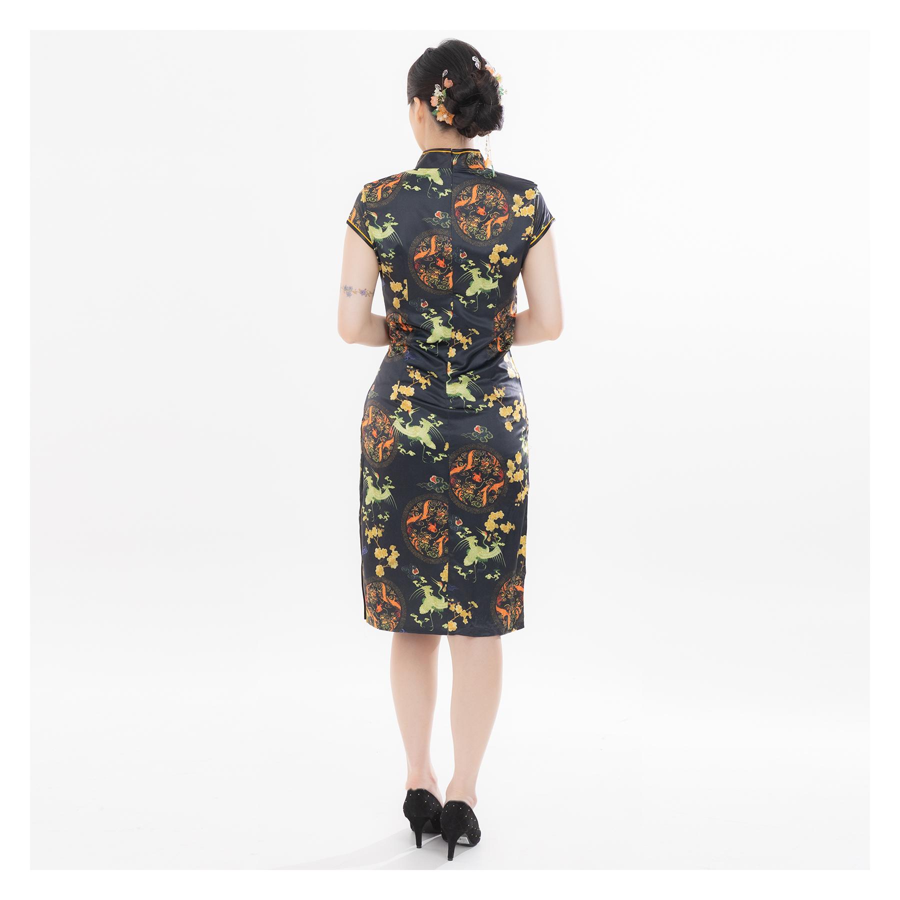 中式旗袍,新中式旗袍,改良式旗袍,新中式服裝,新中式洋裝,新中式衣服,中式旗袍婚紗,中式婚紗