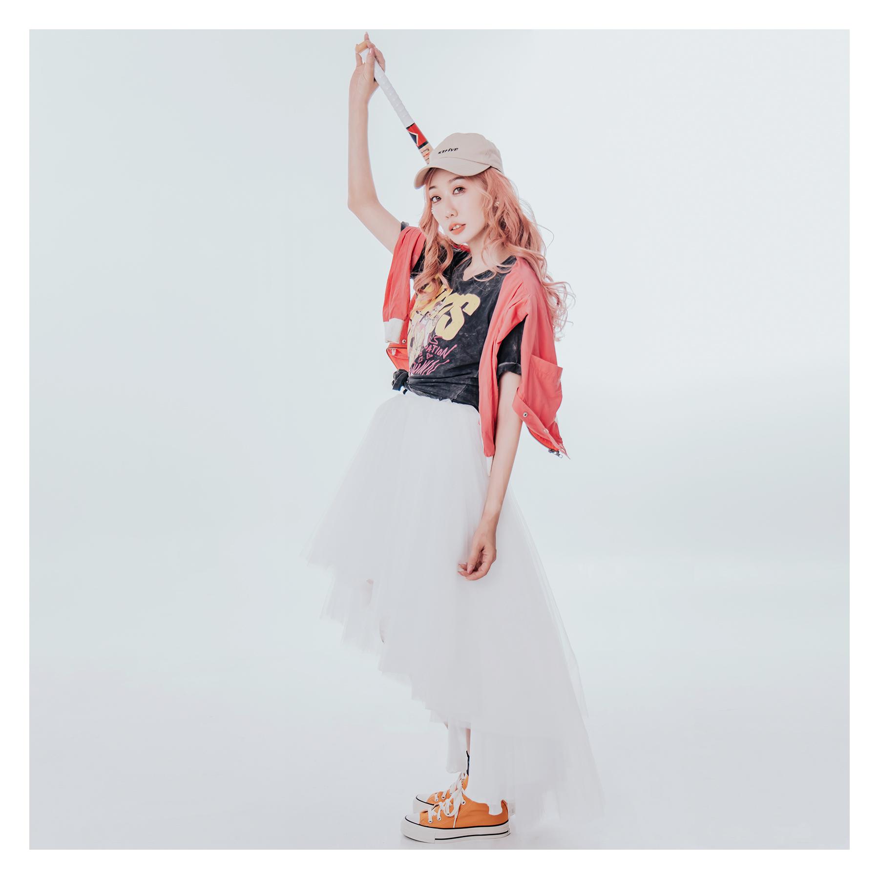 百變婚紗,紗裙寫真,婚紗寫真風格,創意婚紗,便服搭婚紗,個人婚紗,閨蜜婚紗,情侶婚紗,個性婚紗穿搭,紗裙搭配,婚紗攝影推薦,自由婚紗風格