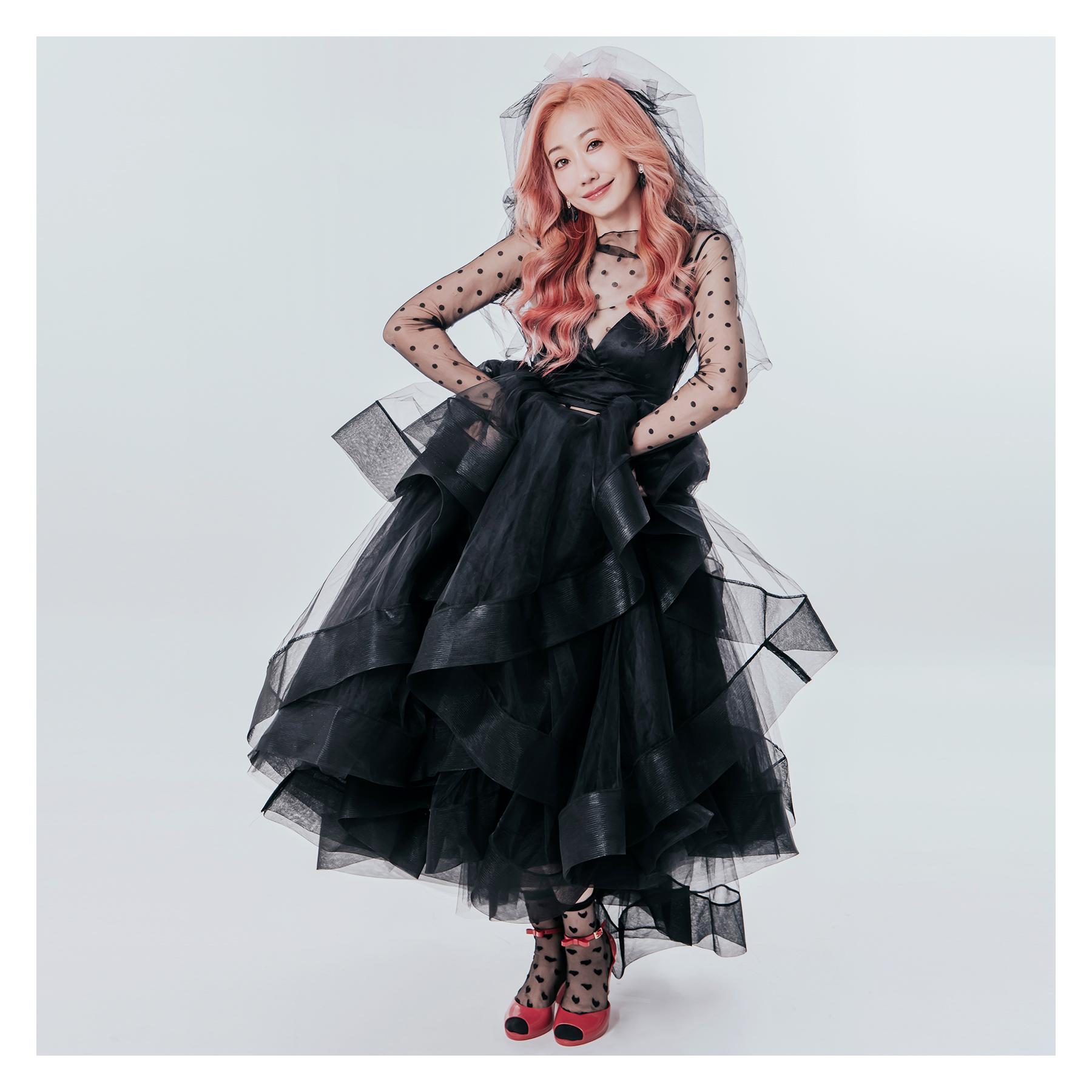 百變婚紗,紗裙寫真,婚紗寫真風格,創意婚紗,便服搭婚紗,個人婚紗,閨蜜婚紗,情侶婚紗,個性婚紗穿搭,紗裙搭配,婚紗攝影推薦,自由婚紗風格