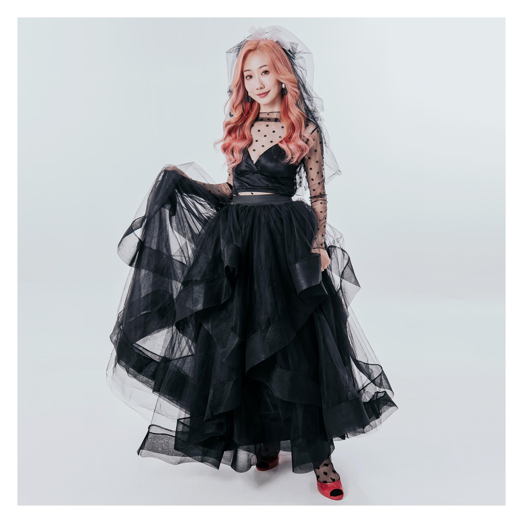 百變婚紗,紗裙寫真,婚紗寫真風格,創意婚紗,便服搭婚紗,個人婚紗,閨蜜婚紗,情侶婚紗,個性婚紗穿搭,紗裙搭配,婚紗攝影推薦,自由婚紗風格