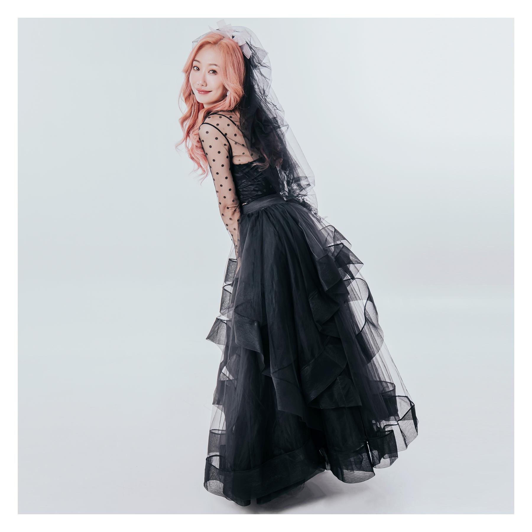 百變婚紗,紗裙寫真,婚紗寫真風格,創意婚紗,便服搭婚紗,個人婚紗,閨蜜婚紗,情侶婚紗,個性婚紗穿搭,紗裙搭配,婚紗攝影推薦,自由婚紗風格