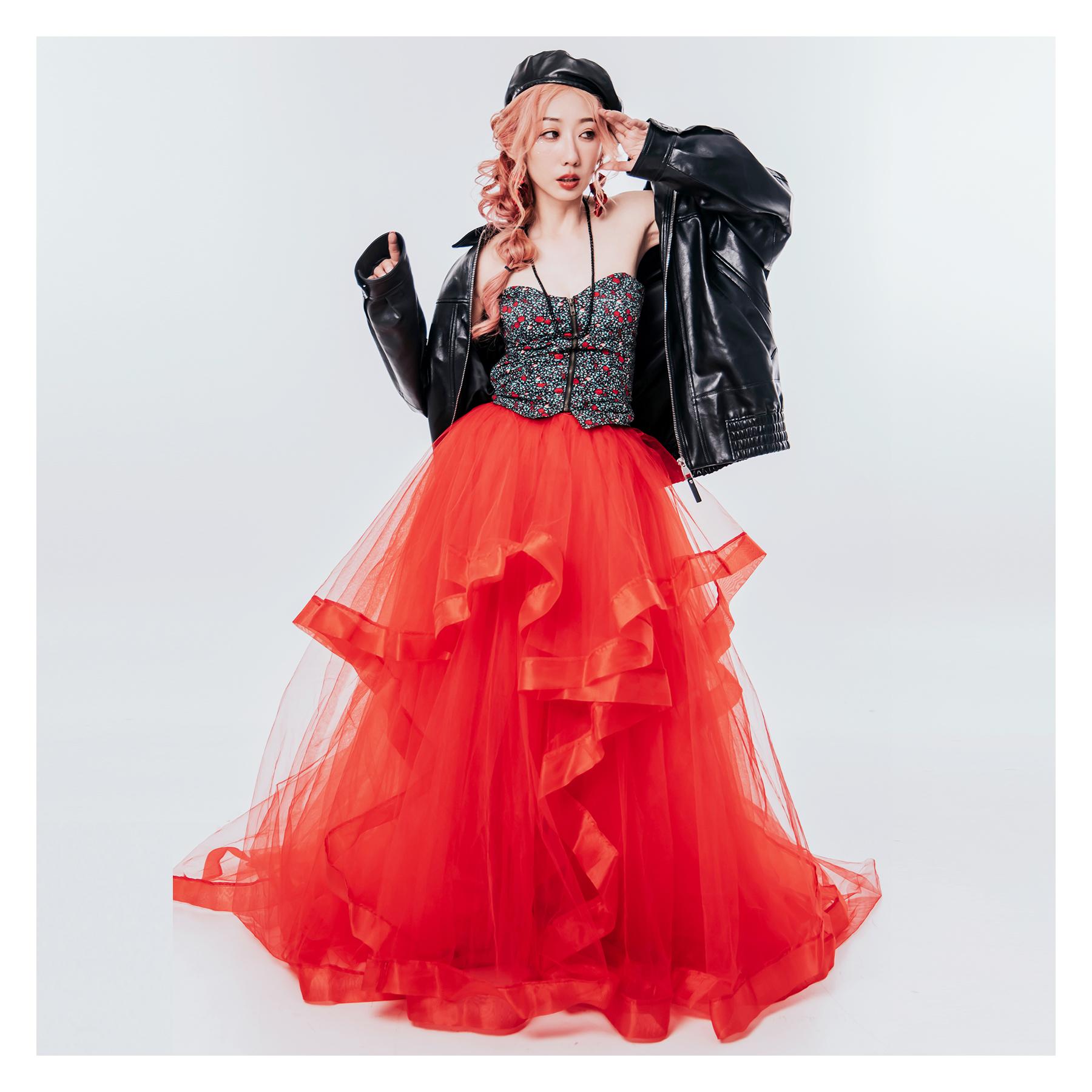 百變婚紗,紗裙寫真,婚紗寫真風格,創意婚紗,便服搭婚紗,個人婚紗,閨蜜婚紗,情侶婚紗,個性婚紗穿搭,紗裙搭配,婚紗攝影推薦,自由婚紗風格