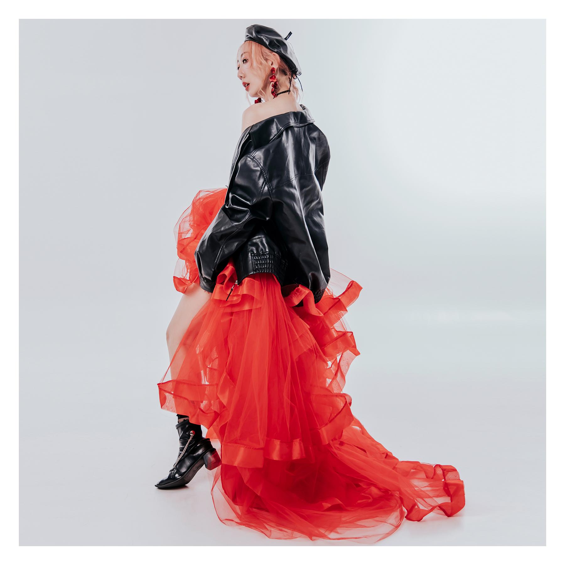 百變婚紗,紗裙寫真,婚紗寫真風格,創意婚紗,便服搭婚紗,個人婚紗,閨蜜婚紗,情侶婚紗,個性婚紗穿搭,紗裙搭配,婚紗攝影推薦,自由婚紗風格