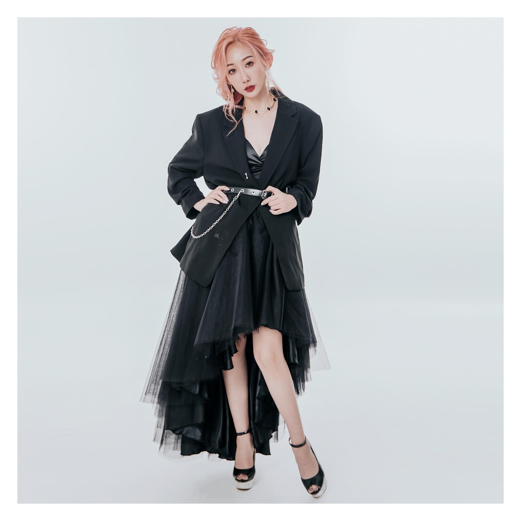 百變婚紗,紗裙寫真,婚紗寫真風格,創意婚紗,便服搭婚紗,個人婚紗,閨蜜婚紗,情侶婚紗,個性婚紗穿搭,紗裙搭配,婚紗攝影推薦,自由婚紗風格