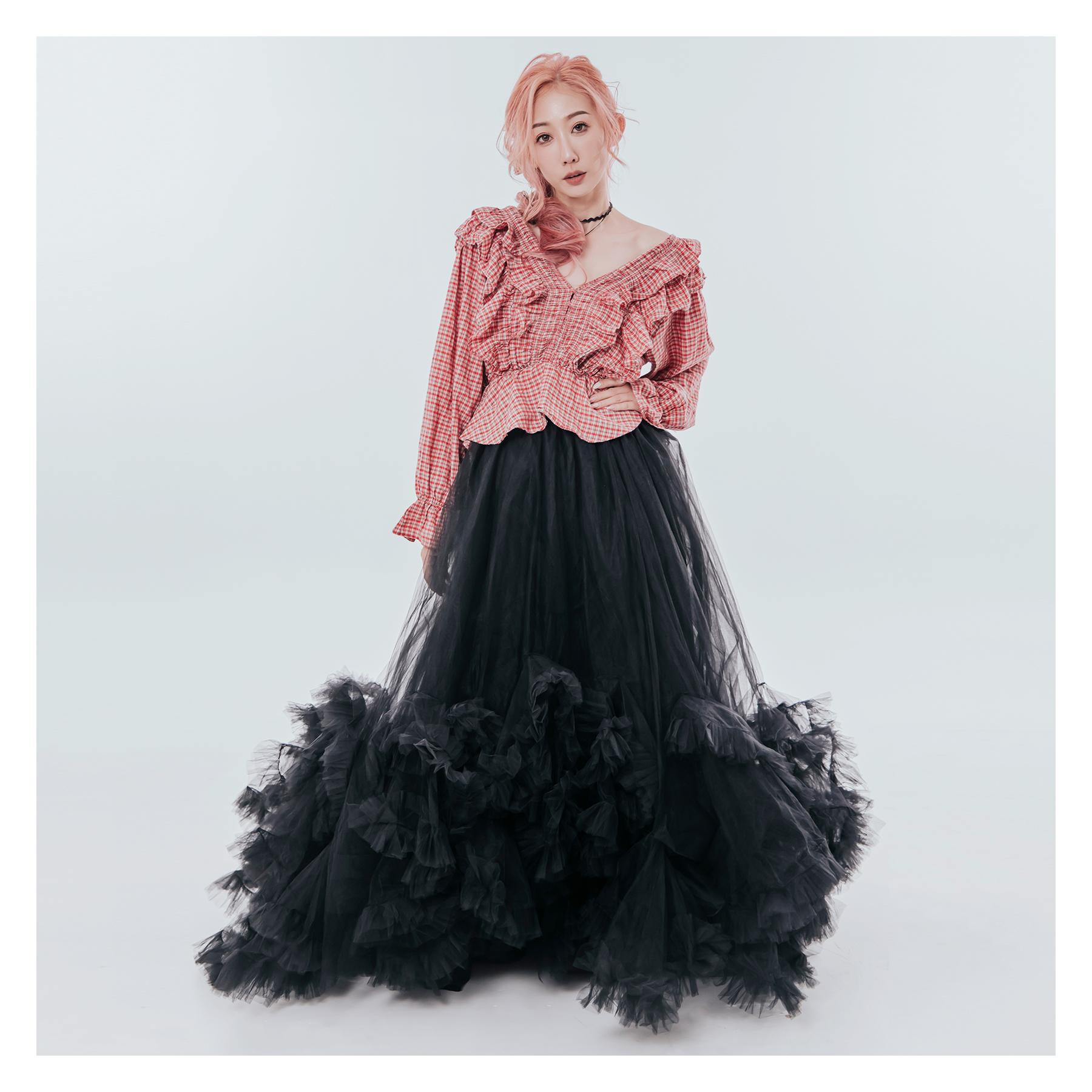 百變婚紗,紗裙寫真,婚紗寫真風格,創意婚紗,便服搭婚紗,個人婚紗,閨蜜婚紗,情侶婚紗,個性婚紗穿搭,紗裙搭配,婚紗攝影推薦,自由婚紗風格