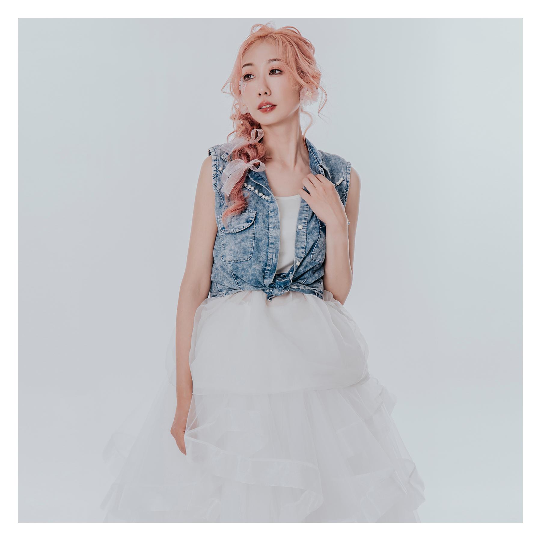 百變婚紗,紗裙寫真,婚紗寫真風格,創意婚紗,便服搭婚紗,個人婚紗,閨蜜婚紗,情侶婚紗,個性婚紗穿搭,紗裙搭配,婚紗攝影推薦,自由婚紗風格