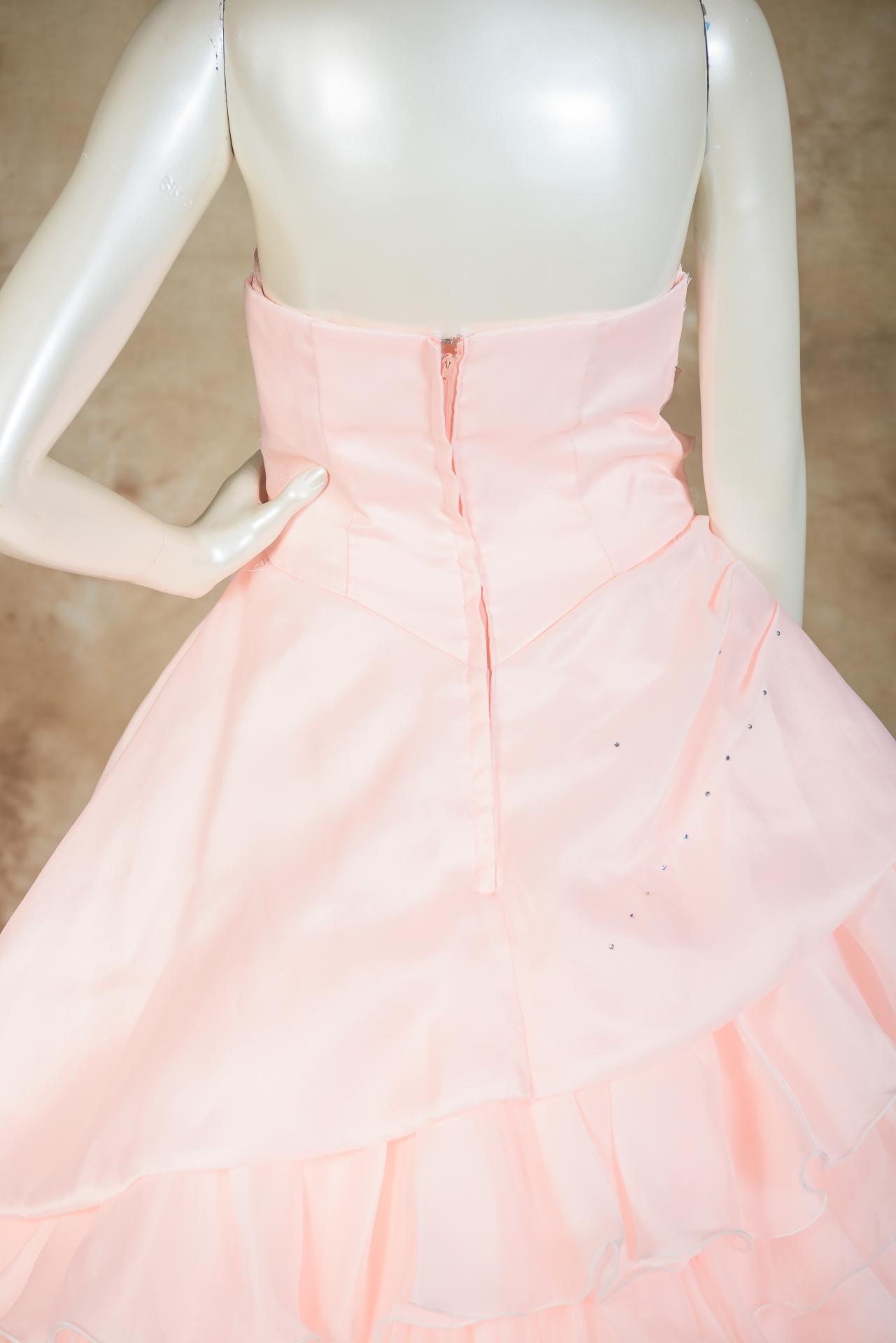 拍照禮服,宴客禮服,晚宴禮服,宴會禮服,禮服租借,禮服款式,晚禮服,禮服出租,禮服洋裝,禮服婚紗,禮服推薦