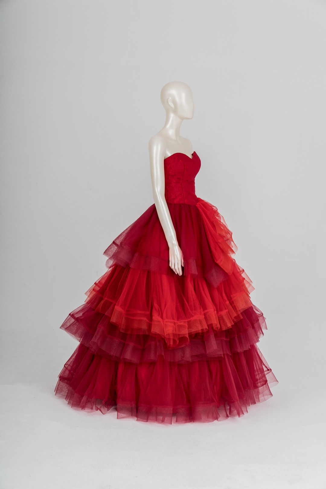拍照禮服,宴客禮服,晚宴禮服,宴會禮服,禮服租借,禮服款式,晚禮服,禮服出租,禮服洋裝,禮服婚紗,禮服推薦