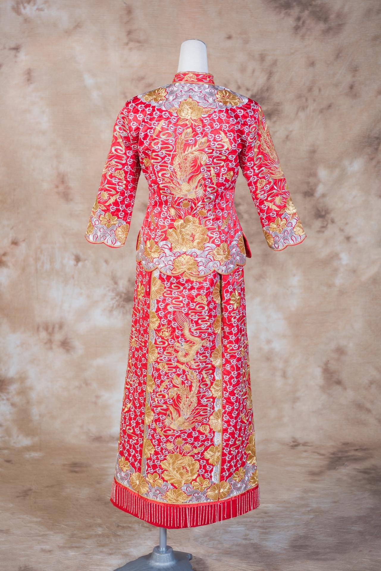 拍照秀禾服,宴客秀禾服,秀禾服,中式禮服,中式婚紗,龍鳳褂,秀禾服款式,秀禾服租借,秀禾服婚紗