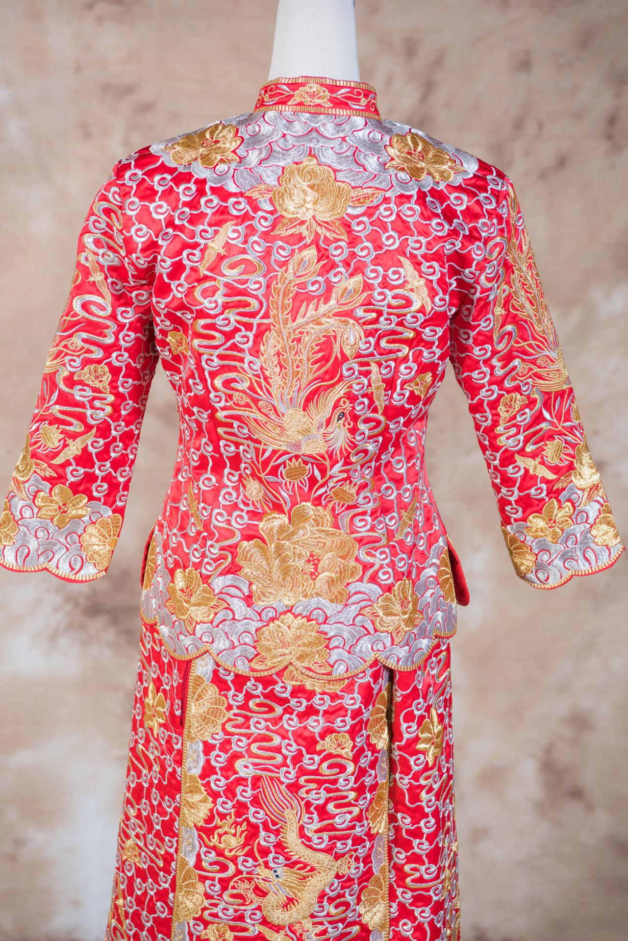 拍照秀禾服,宴客秀禾服,秀禾服,中式禮服,中式婚紗,龍鳳褂,秀禾服款式,秀禾服租借,秀禾服婚紗