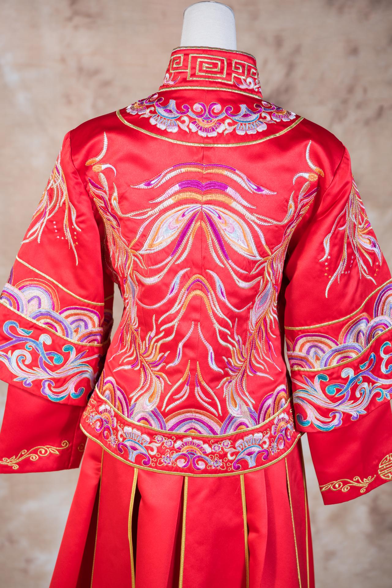 拍照秀禾服,宴客秀禾服,秀禾服,中式禮服,中式婚紗,龍鳳褂,秀禾服款式,秀禾服租借,秀禾服婚紗