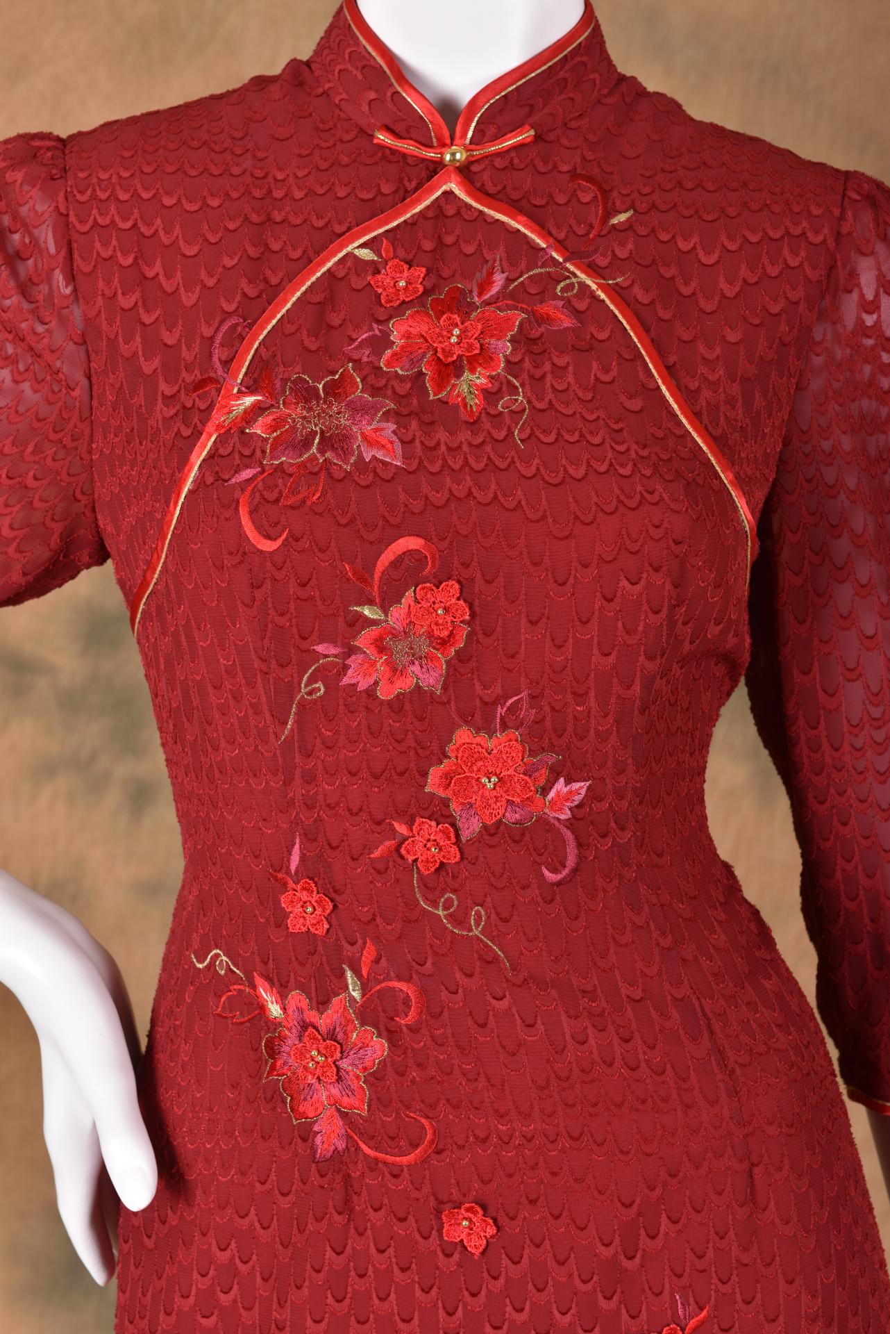 媽媽禮服,媽媽服,媽媽禮服出租,媽媽禮服推薦,媽媽禮服價格,媽媽服租借,媽媽服裝