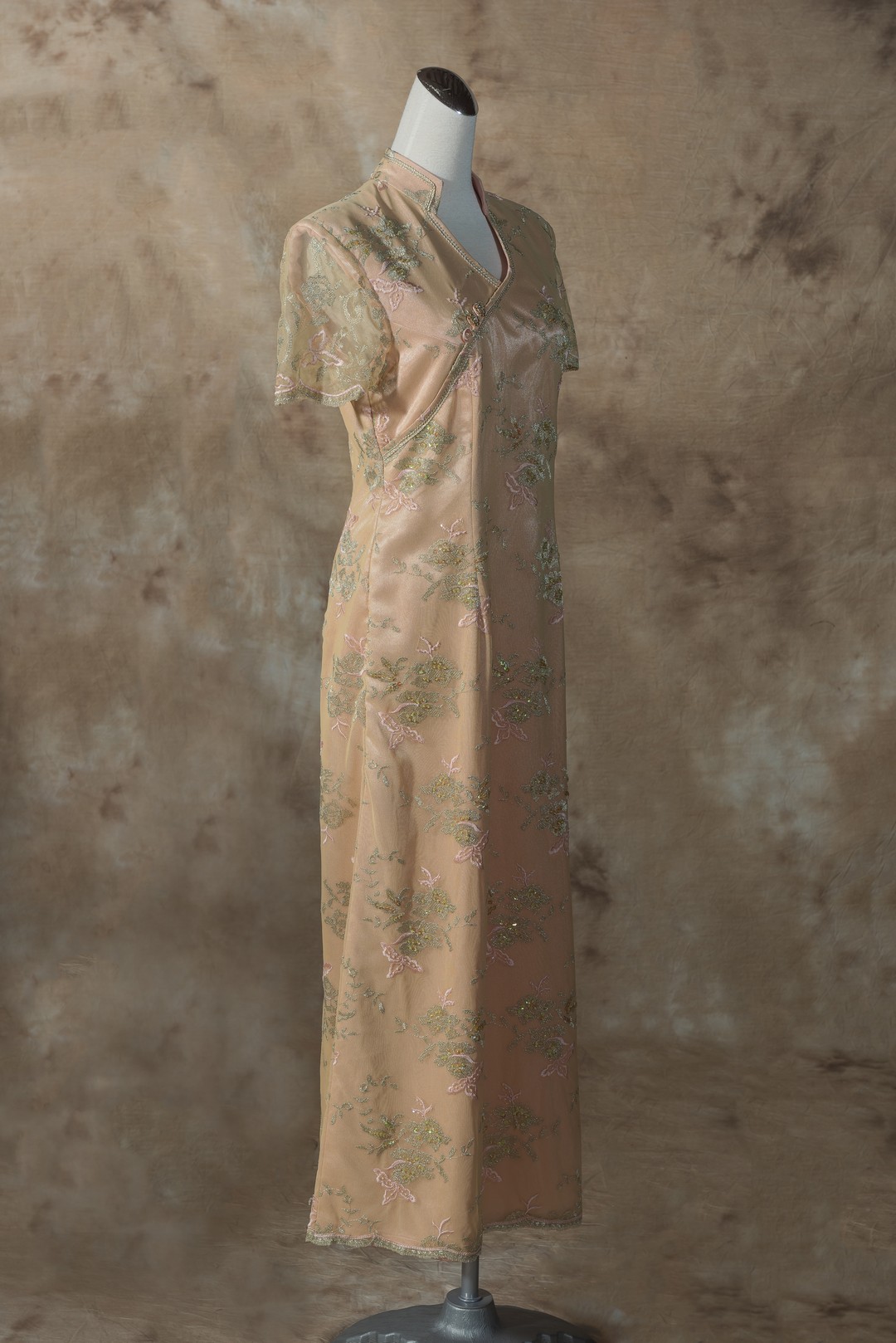 媽媽禮服,媽媽服,媽媽禮服出租,媽媽禮服推薦,媽媽禮服價格,媽媽服租借,媽媽服裝