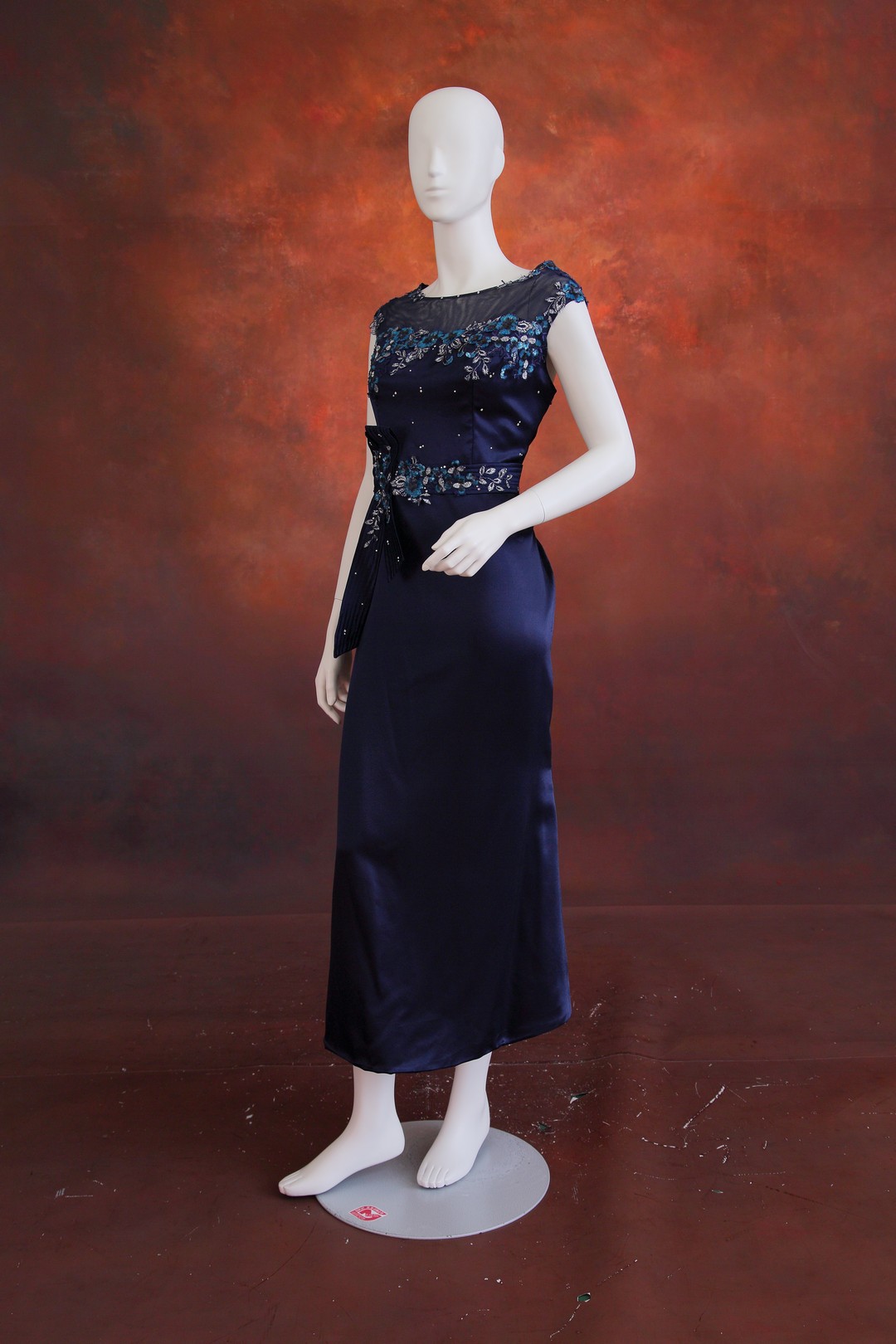 媽媽禮服,媽媽服,媽媽禮服出租,媽媽禮服推薦,媽媽禮服價格,媽媽服租借,媽媽服裝